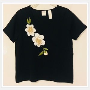 EMMA JAMES (Liz Claiborne) Embroidered Knit Top